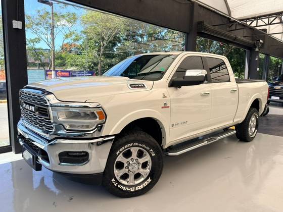 RAM 2500 6.7 I6 TURBO DIESEL LARAMIE CD 4X4 AUTOMÁTICO RAM 2500 6.7 I6 TURBO DIESEL LARAMIE CD 4X4 AUTOMÁTICO